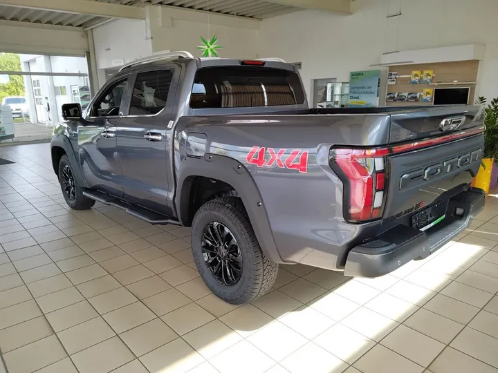 Foton 4