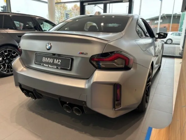 BMW M2