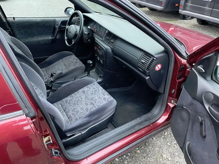 Opel Vectra