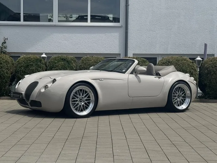 Wiesmann MF 4