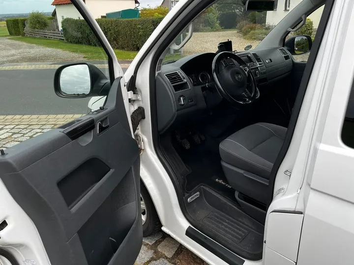 Volkswagen T5 Multivan