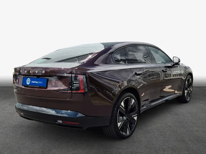 Volvo ES90