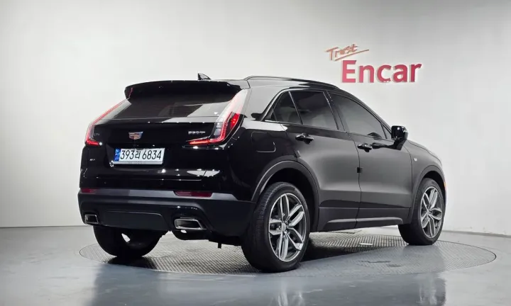 Cadillac XT4