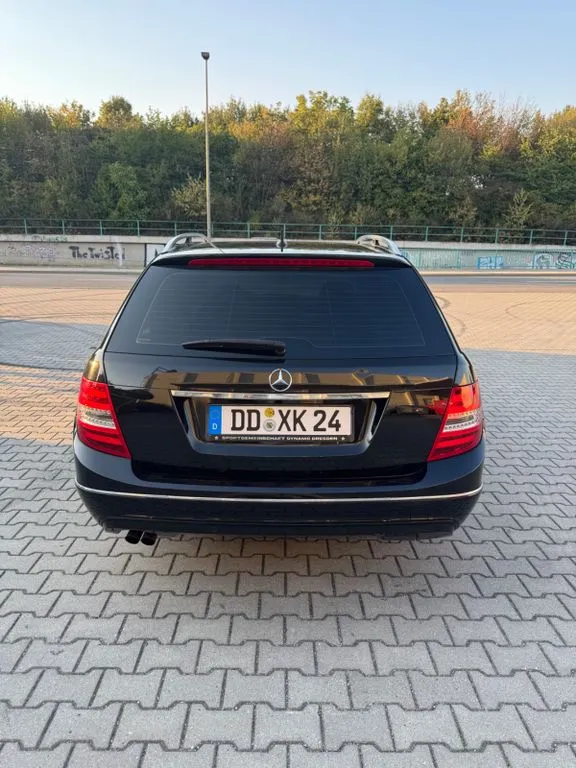 Mercedes-Benz C 200