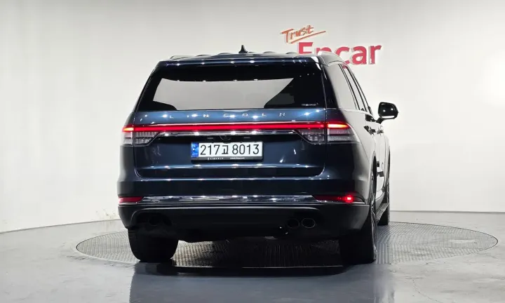Lincoln Aviator