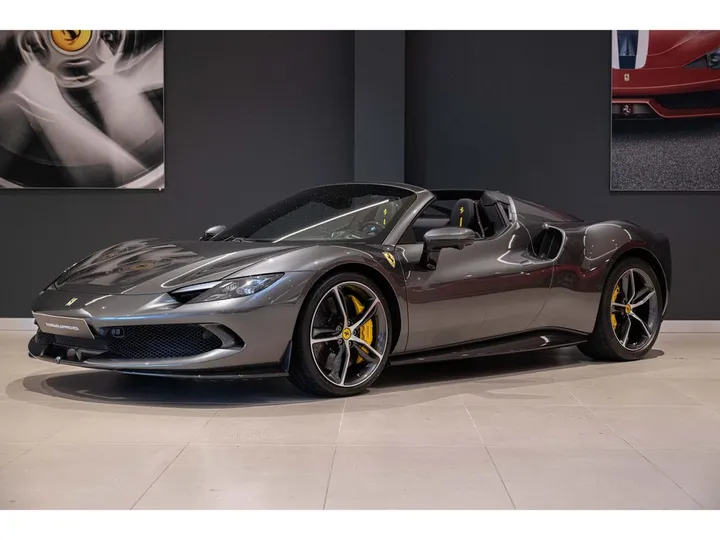 Ferrari 296 GTS