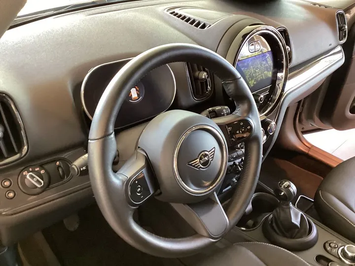 MINI One D Countryman