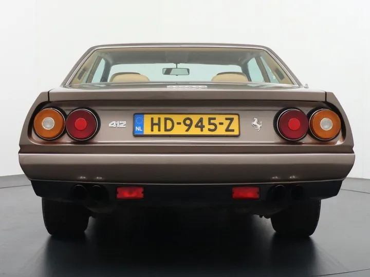 Ferrari 412