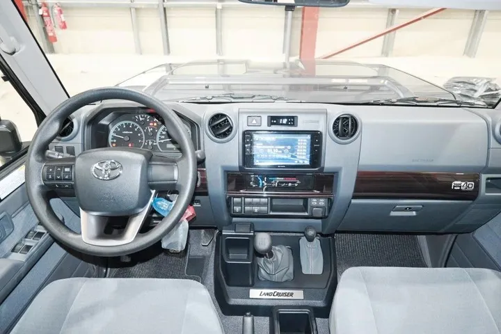 Toyota Land Cruiser
