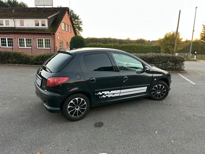 Peugeot 206