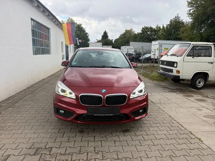 BMW 220