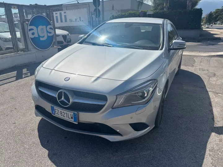 Mercedes-Benz CLA 220