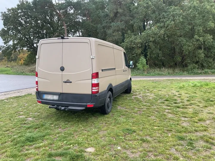 Mercedes-Benz Sprinter