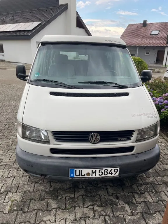 Volkswagen T4 California