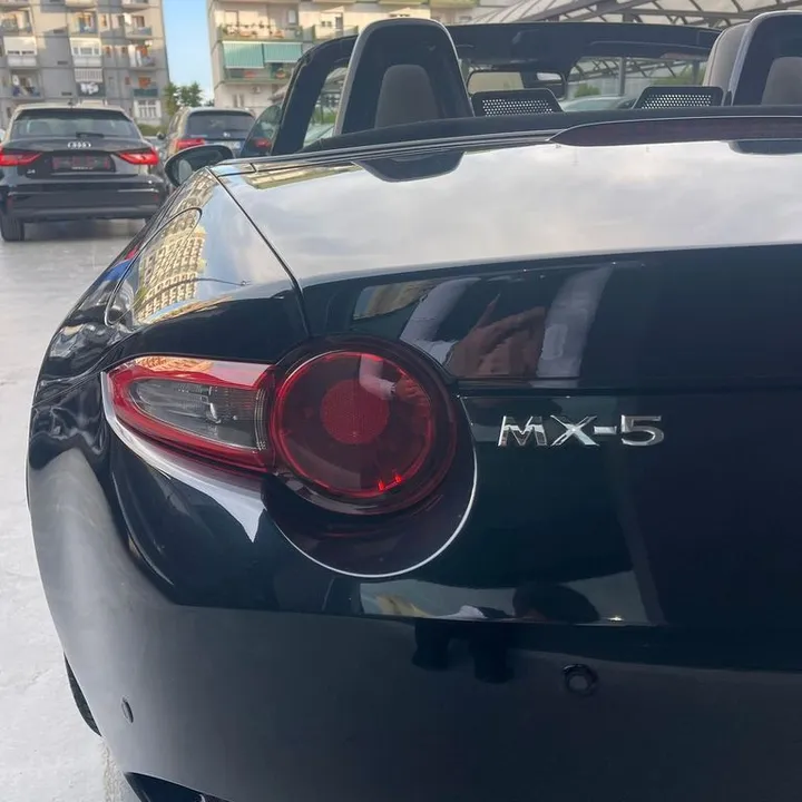 Mazda MX-5