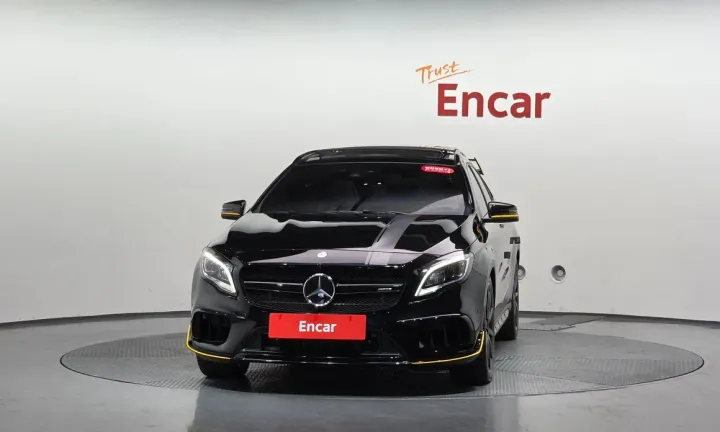 Mercedes-Benz GLA-Class