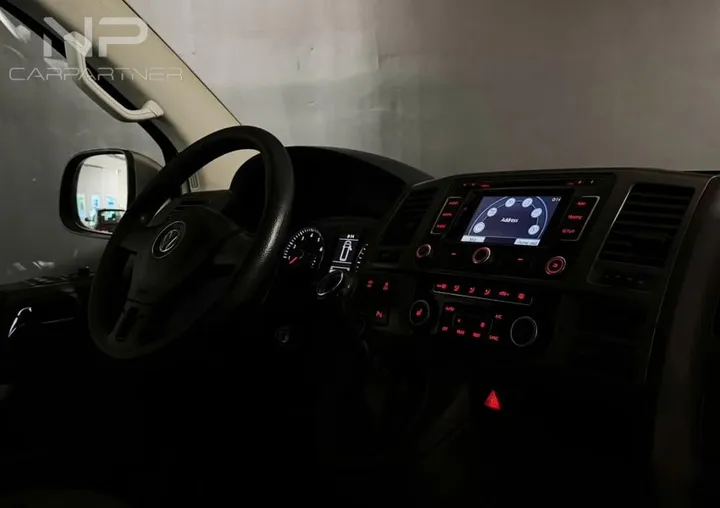 Volkswagen T5 Transporter