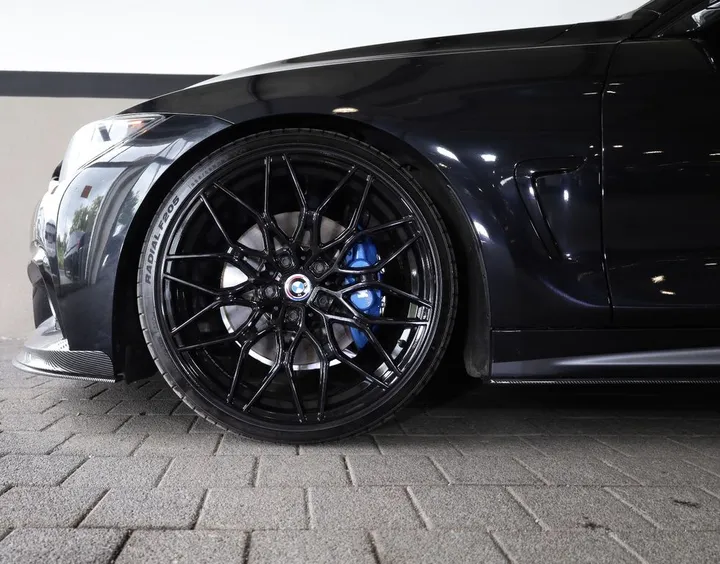 BMW 440
