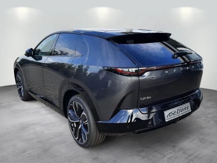 Mazda CX-6e