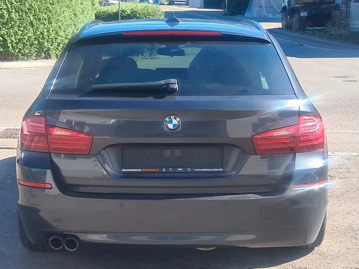 BMW 525
