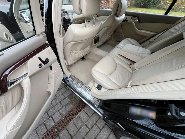 Mercedes-Benz S 500