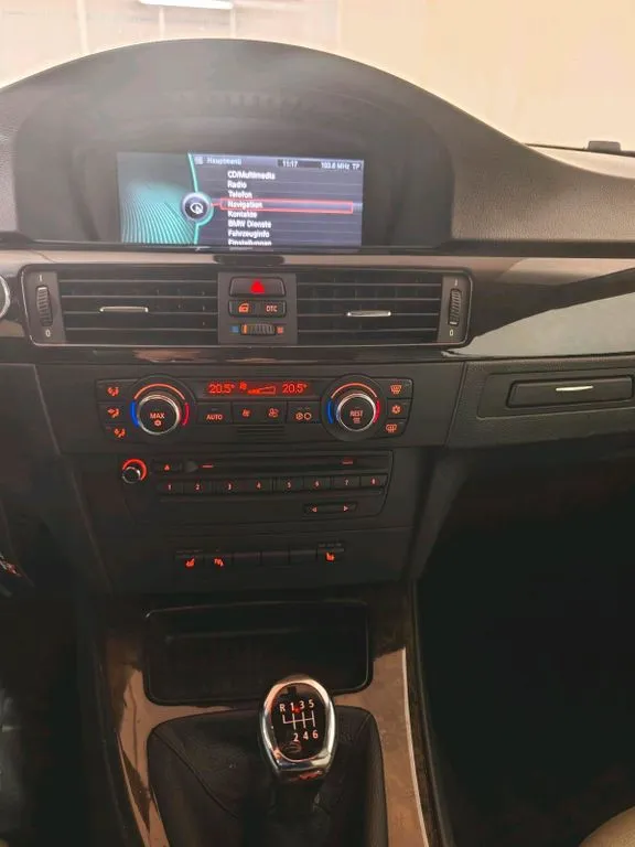 BMW 325