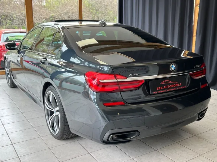 BMW 730