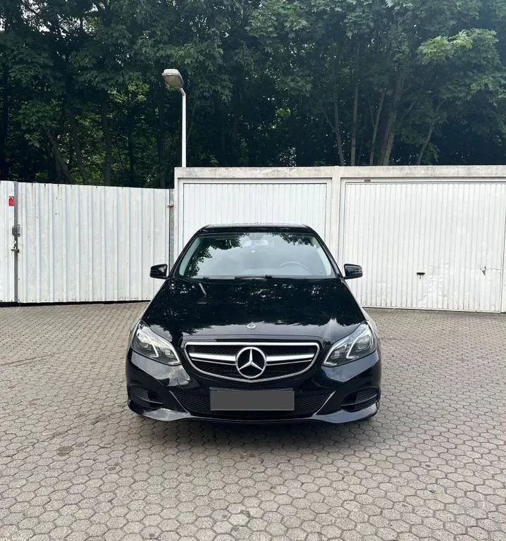 Mercedes-Benz CE 300