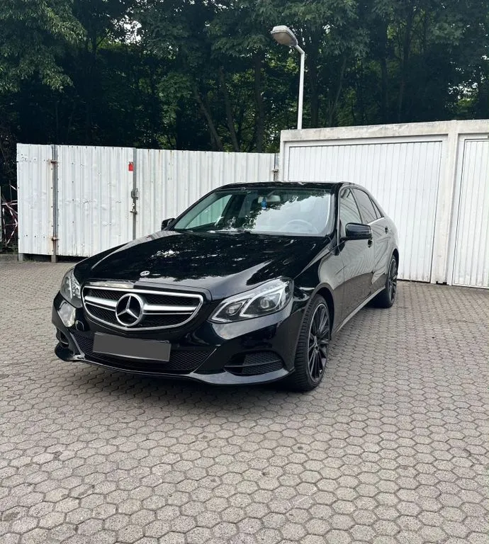 Mercedes-Benz CE 300