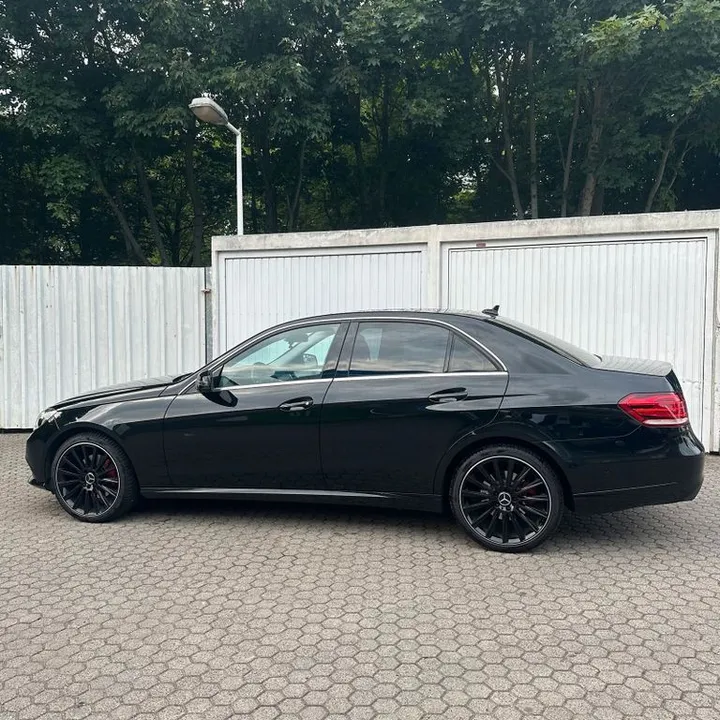 Mercedes-Benz CE 300