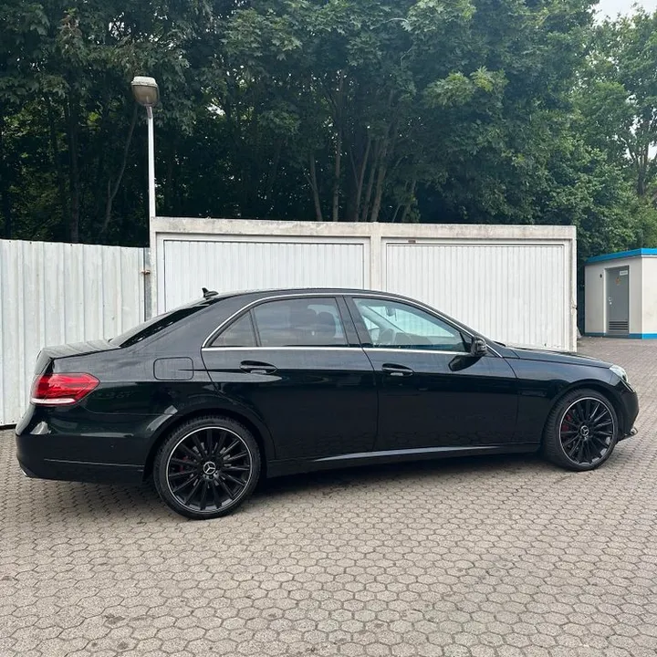 Mercedes-Benz CE 300