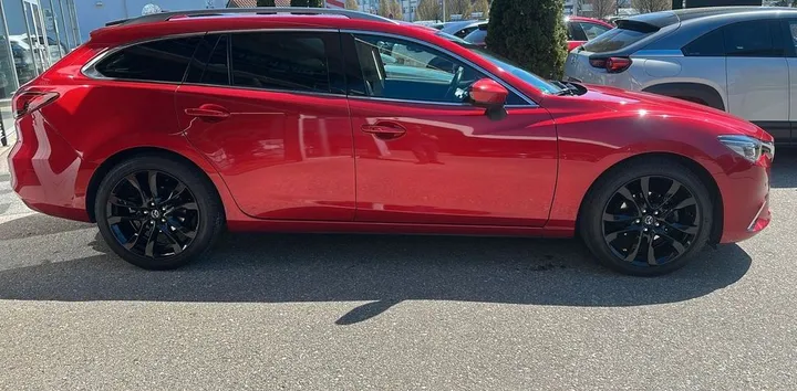 Mazda 6