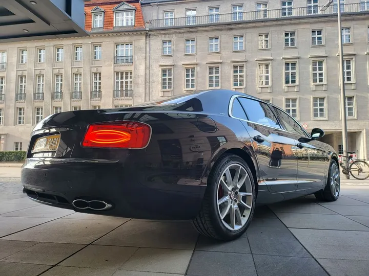 Bentley Flying Spur