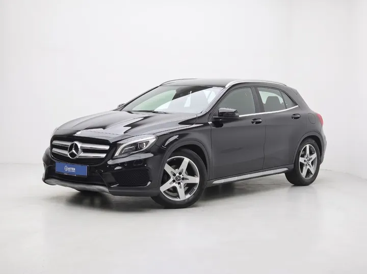 Mercedes-Benz GLA 200