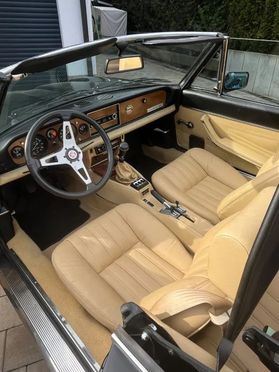 Fiat 124 Spider