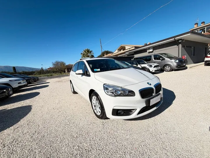 BMW 218
