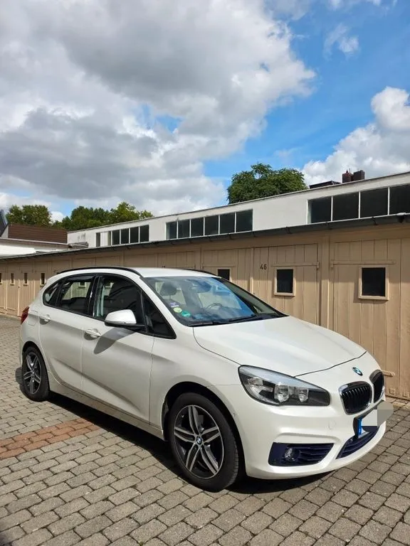 BMW 220