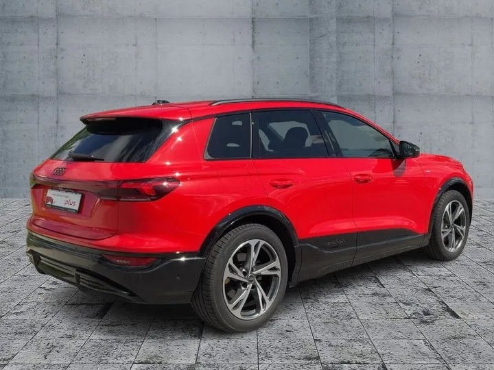 Audi Q6 e-tron