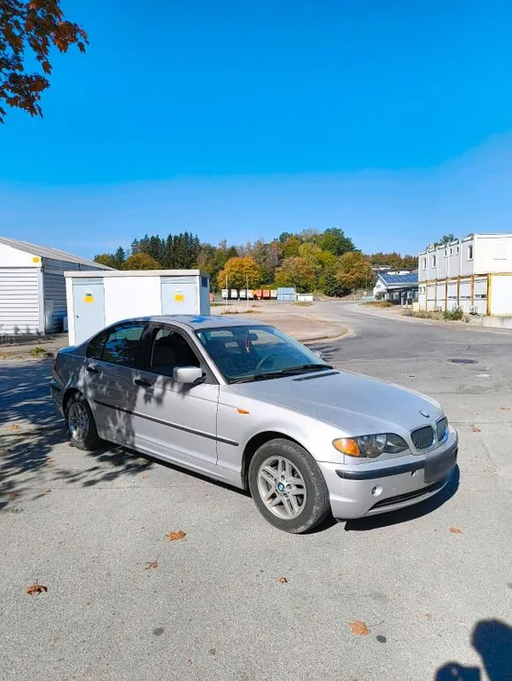 BMW 318