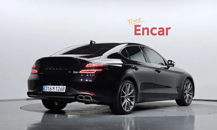 Genesis G70