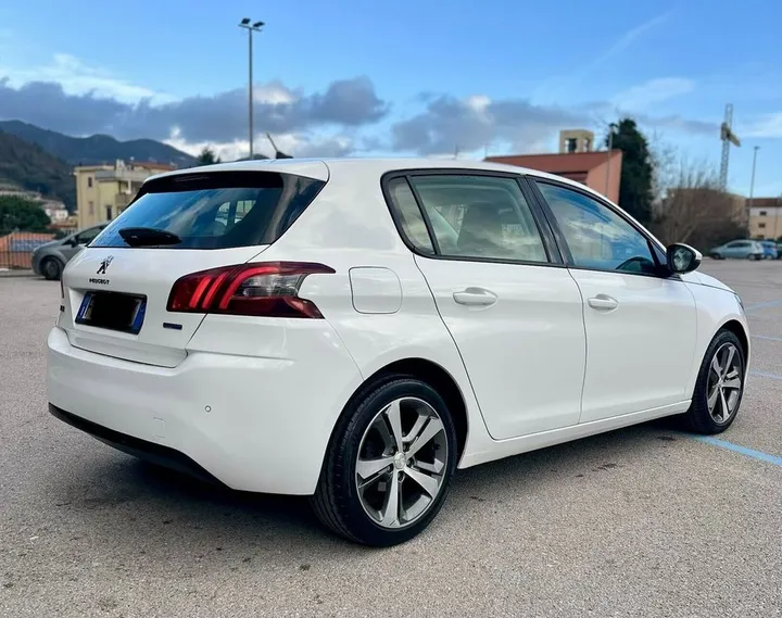 Peugeot 308