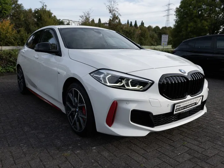 BMW 128