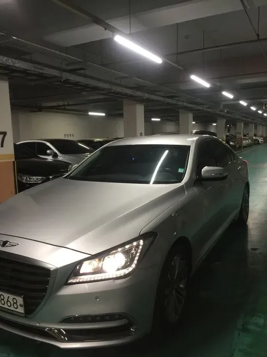 Hyundai Genesis
