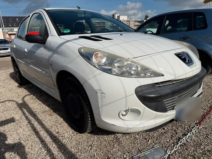 Peugeot 206