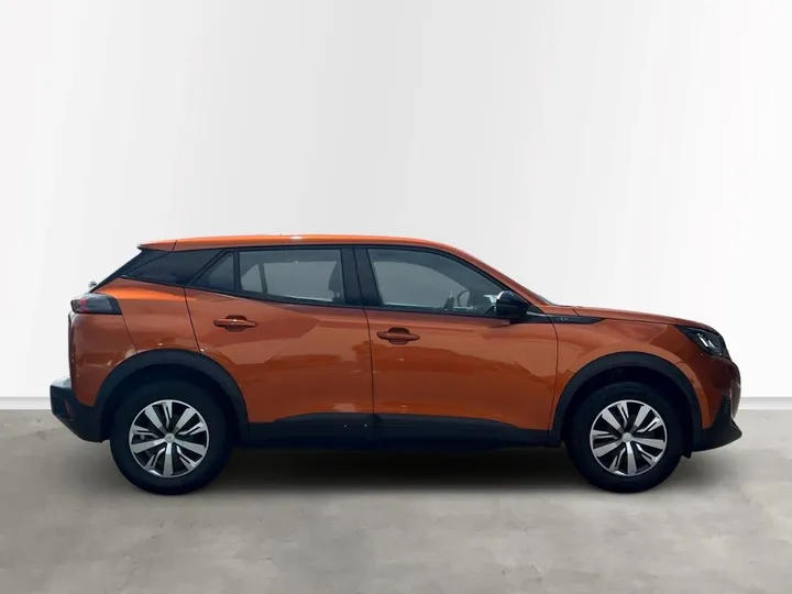 Peugeot e-2008