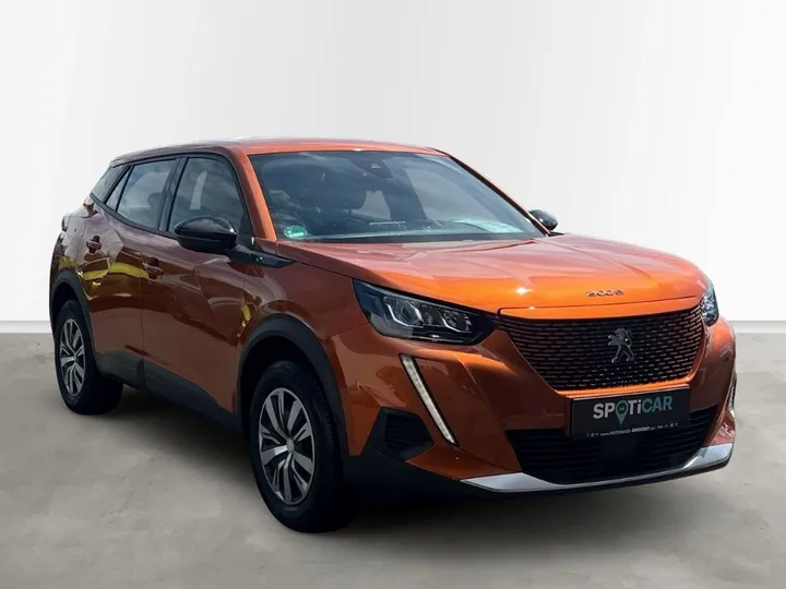 Peugeot e-2008