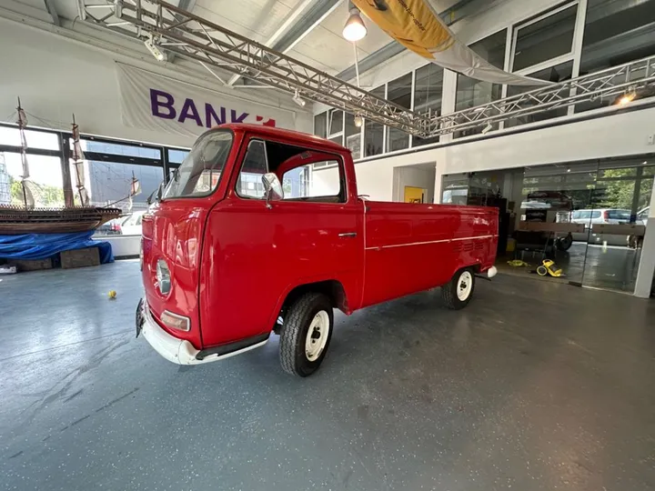 Volkswagen T2
