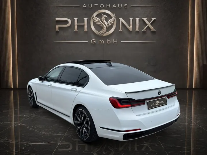BMW 750