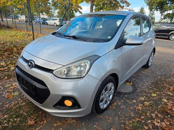 Hyundai i10