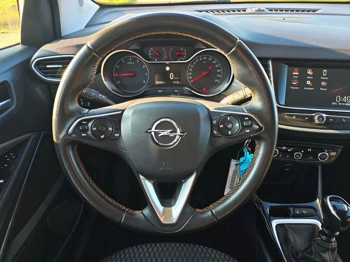 Opel Crossland (X)